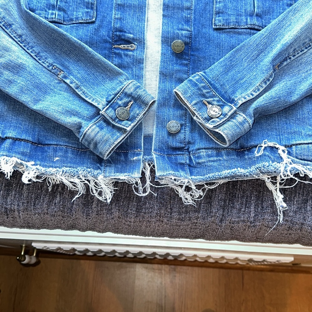 LOFT Denim Jacket - Picture 4 of 8